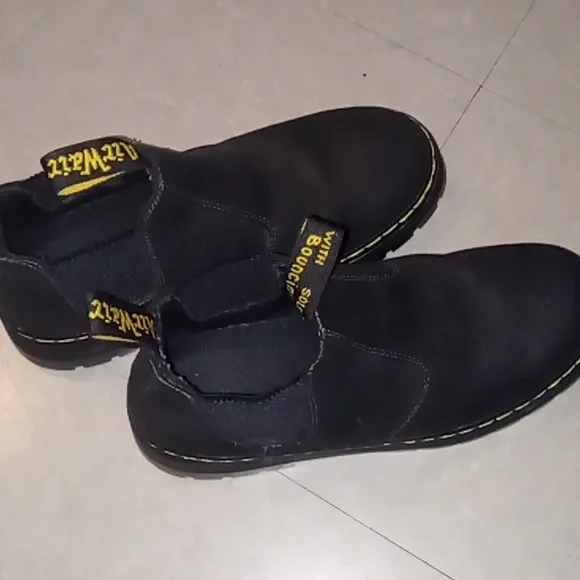 Boots - Picture 1 of 2